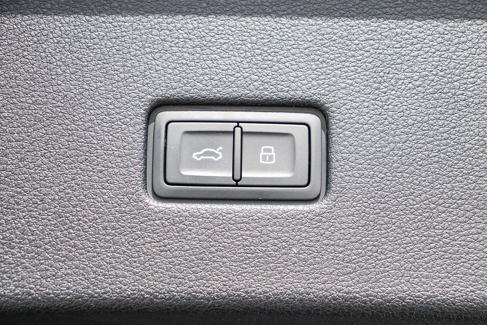 New 2025 Audi RS Q8 performance image 36