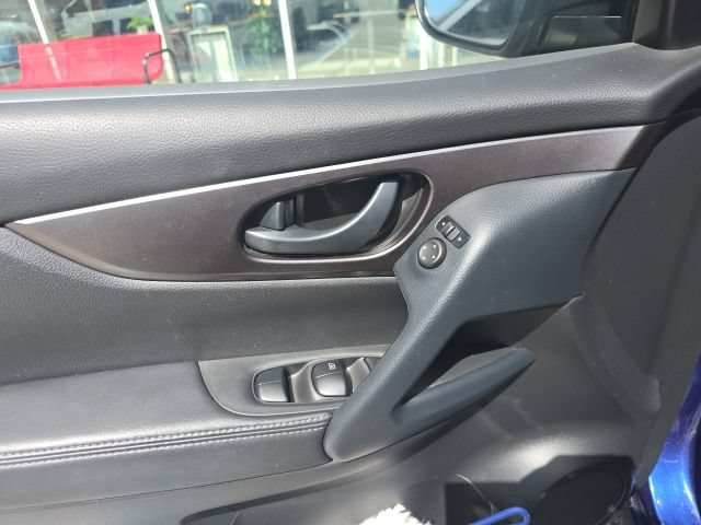 Certified 2021 Nissan Rogue Sport S FWD image 8