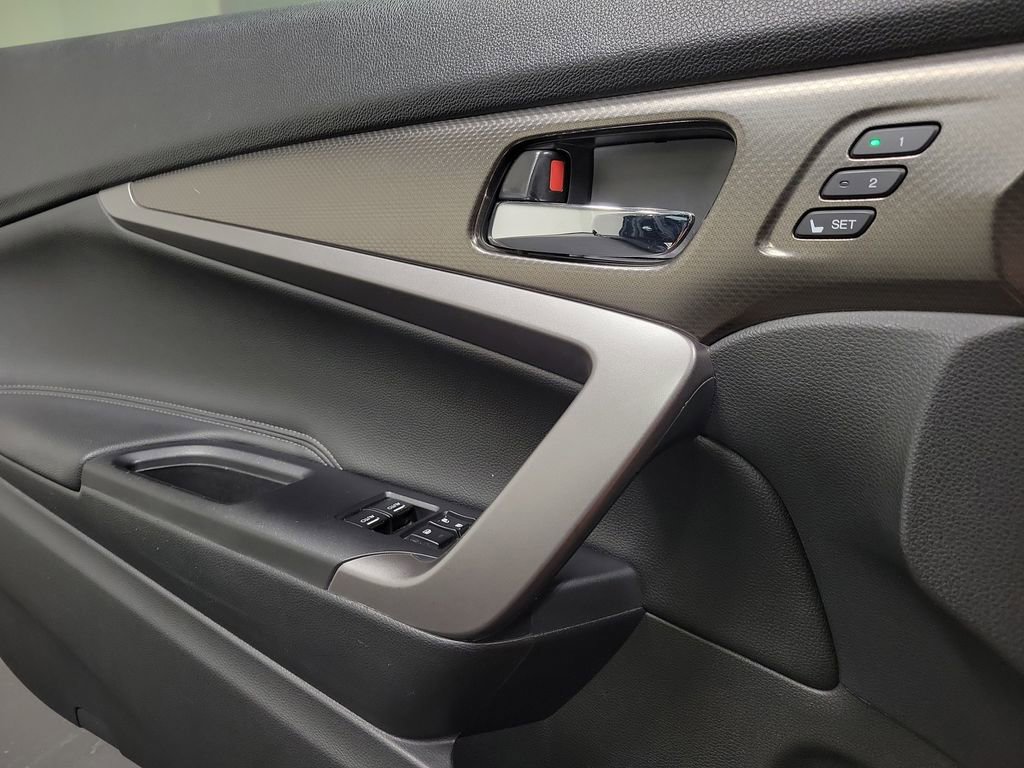 Used 2017 Honda Accord EX-L image 19