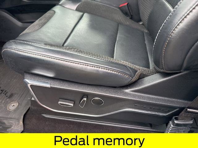 Certified 2022 Ford F150 Raptor w/ Equipment Group 801A High AWD/4WD image 19