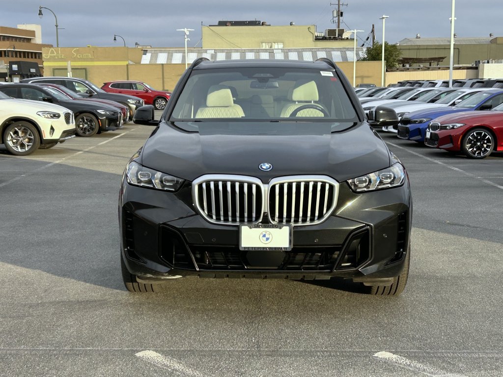 Used 2024 BMW X5 xDrive50e w/ Executive Package AWD/4WD image 8