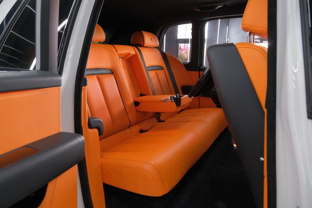 Used 2021 Rolls-Royce Cullinan AWD/4WD image 21