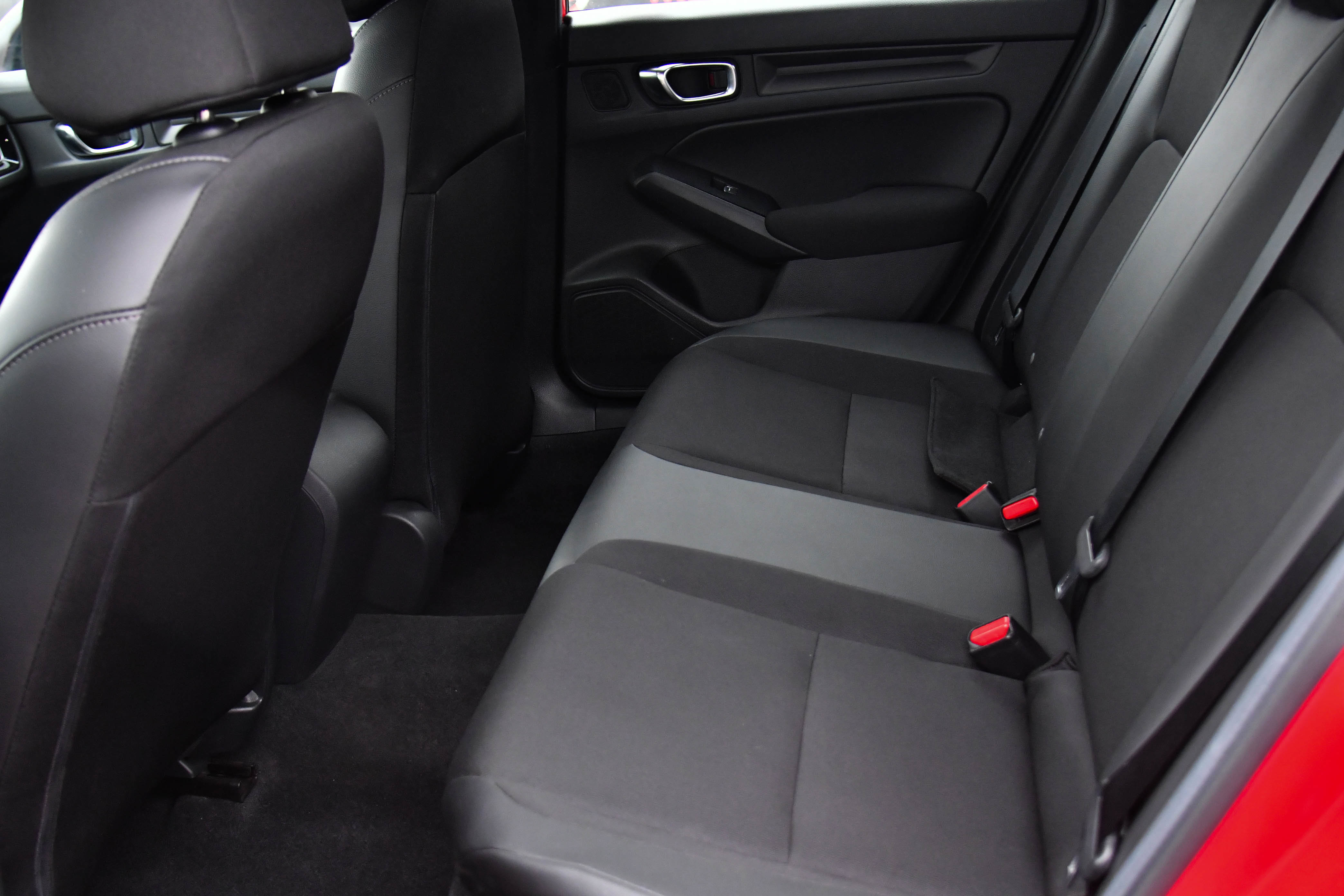 Used 2025 Honda Civic Sport image 34