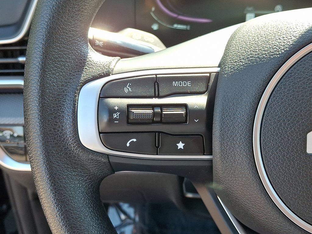 Used 2025 Kia Sportage LX AWD/4WD image 20