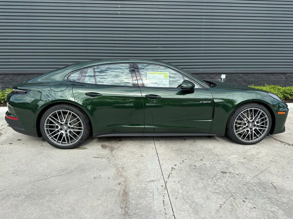 Used 2025 Porsche Panamera 4 image 10