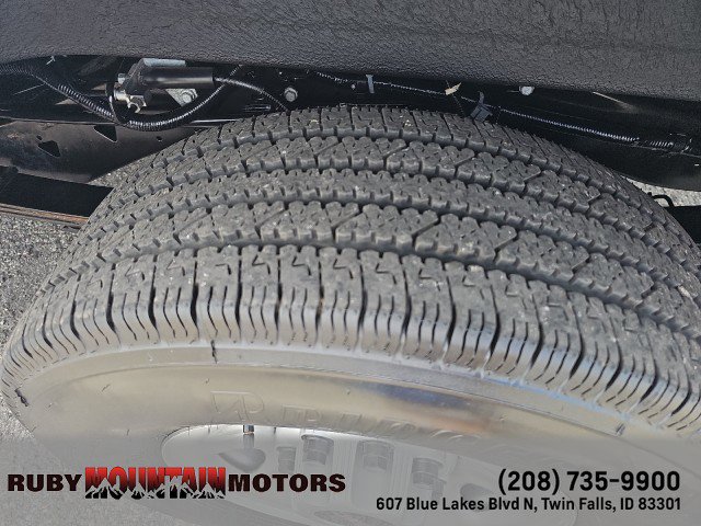 Used 2024 GMC Savana 2500 w/ Driver Convenience Package RWD image 9