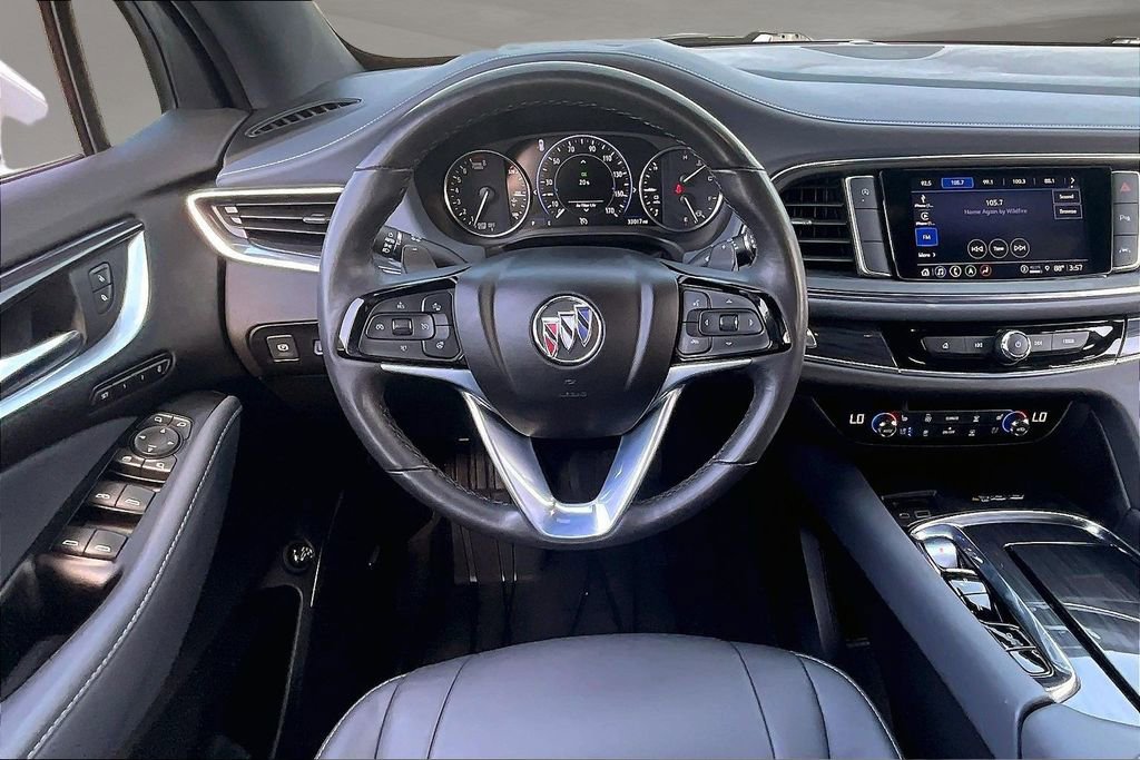 Used 2023 Buick Enclave Premium w/ Experience Buick Package FWD image 8