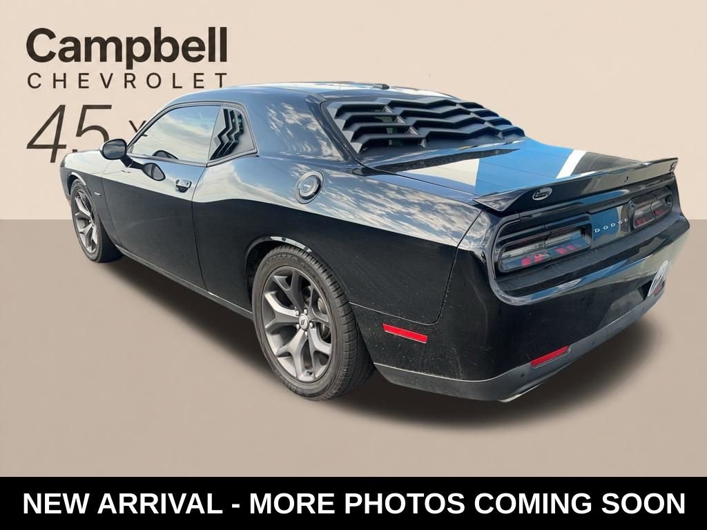 Used 2019 Dodge Challenger R/T RWD image 3