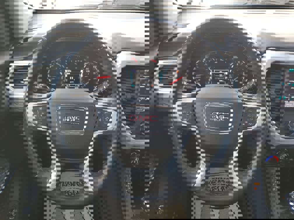 Used 2019 GMC Acadia SLT image 19