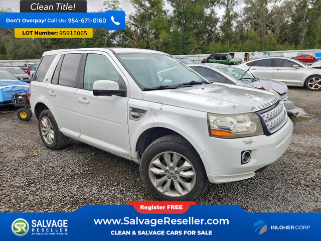 Used 2014 Land Rover LR2 HSE AWD/4WD image 5