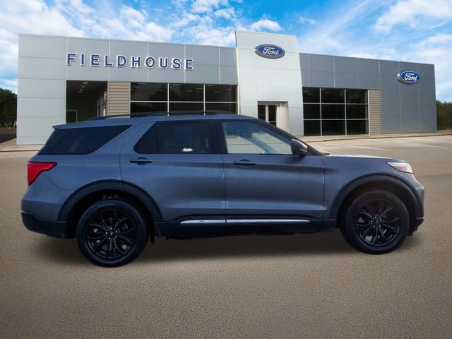Used 2023 Ford Explorer XLT w/ Equipment Group 202A image 8