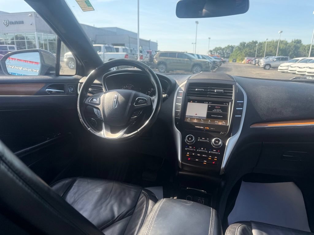 Used 2017 Lincoln MKC Select w/ Select Plus Package AWD/4WD image 46