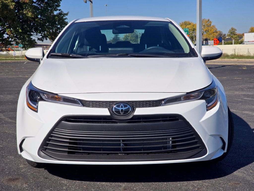 New 2027 Toyota Corolla LE FWD image 8