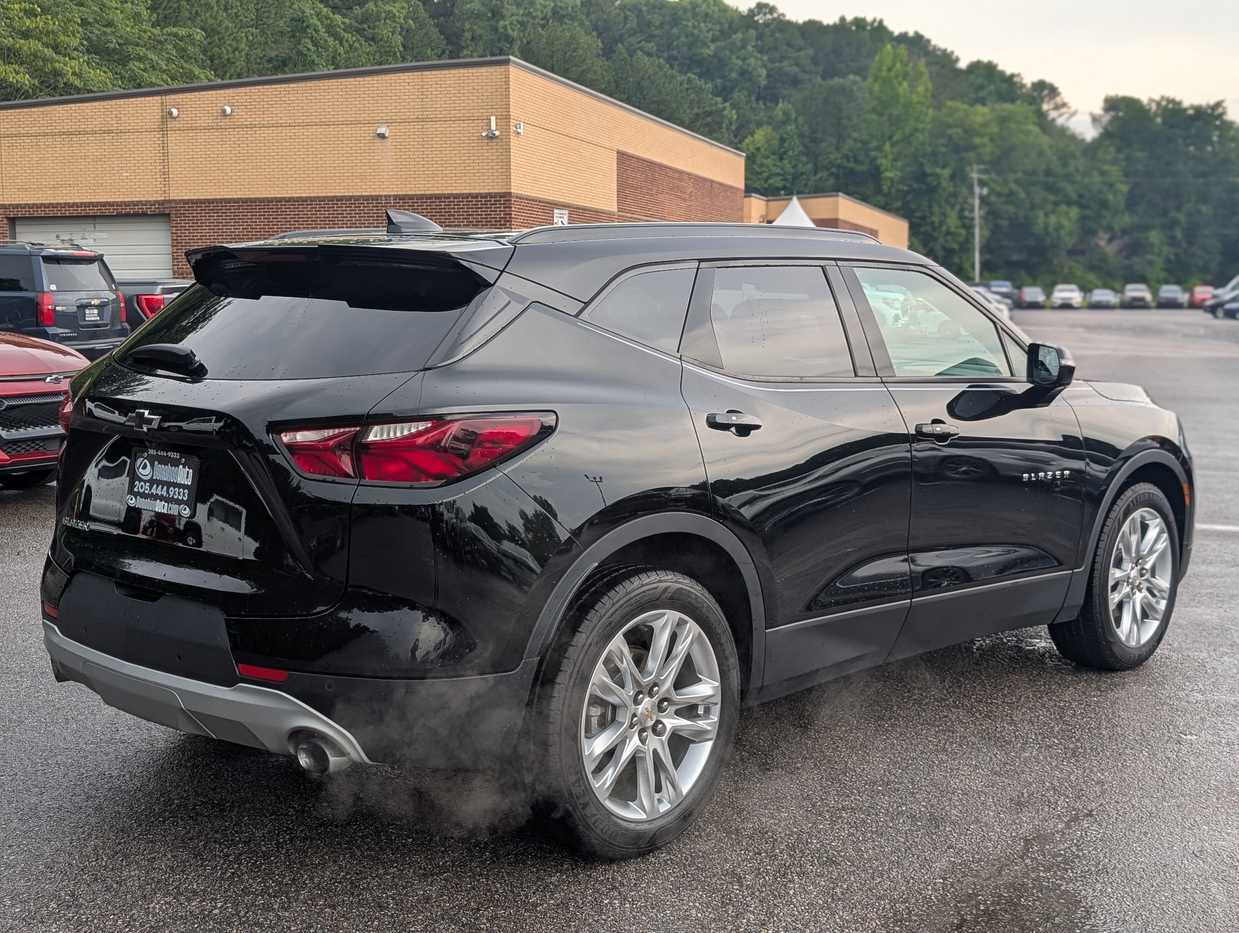 Used 2019 Chevrolet Blazer LT w/ Sun and Wheels Package FWD image 9