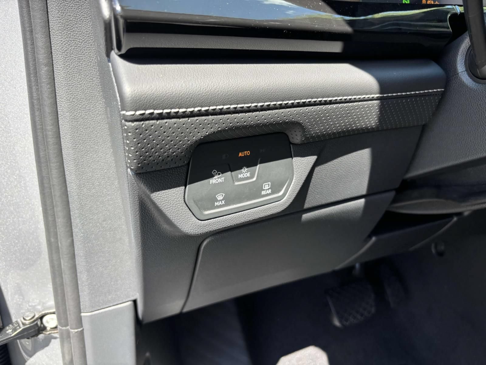 New 2026 Volkswagen Atlas SE AWD/4WD image 15