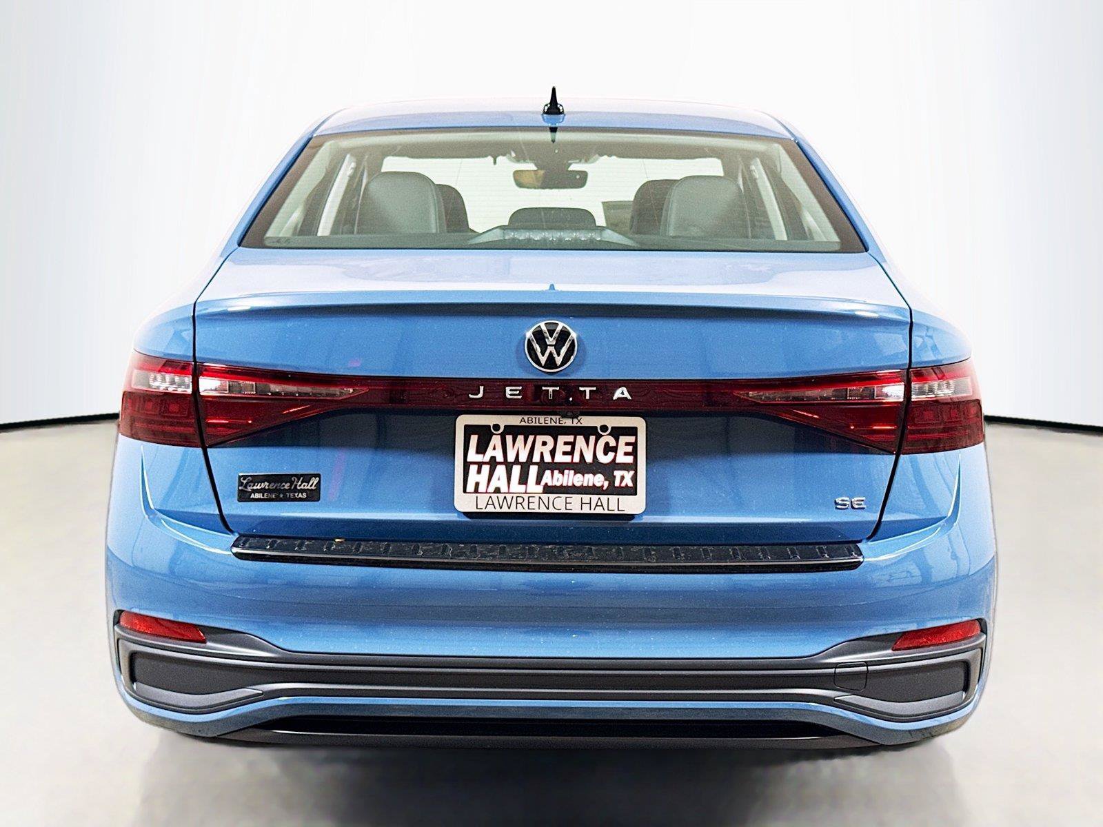 New 2026 Volkswagen Jetta SE FWD image 4