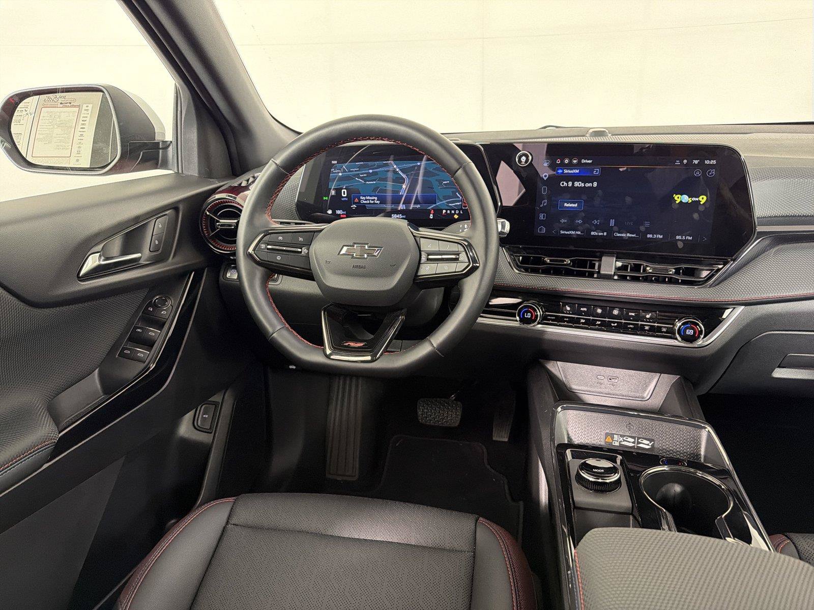 Certified 2026 Chevrolet Equinox RS FWD image 21