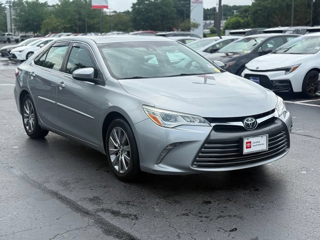 Certified 2016 Toyota Camry XLE w/ Advanced Technology Package FWD image 11
