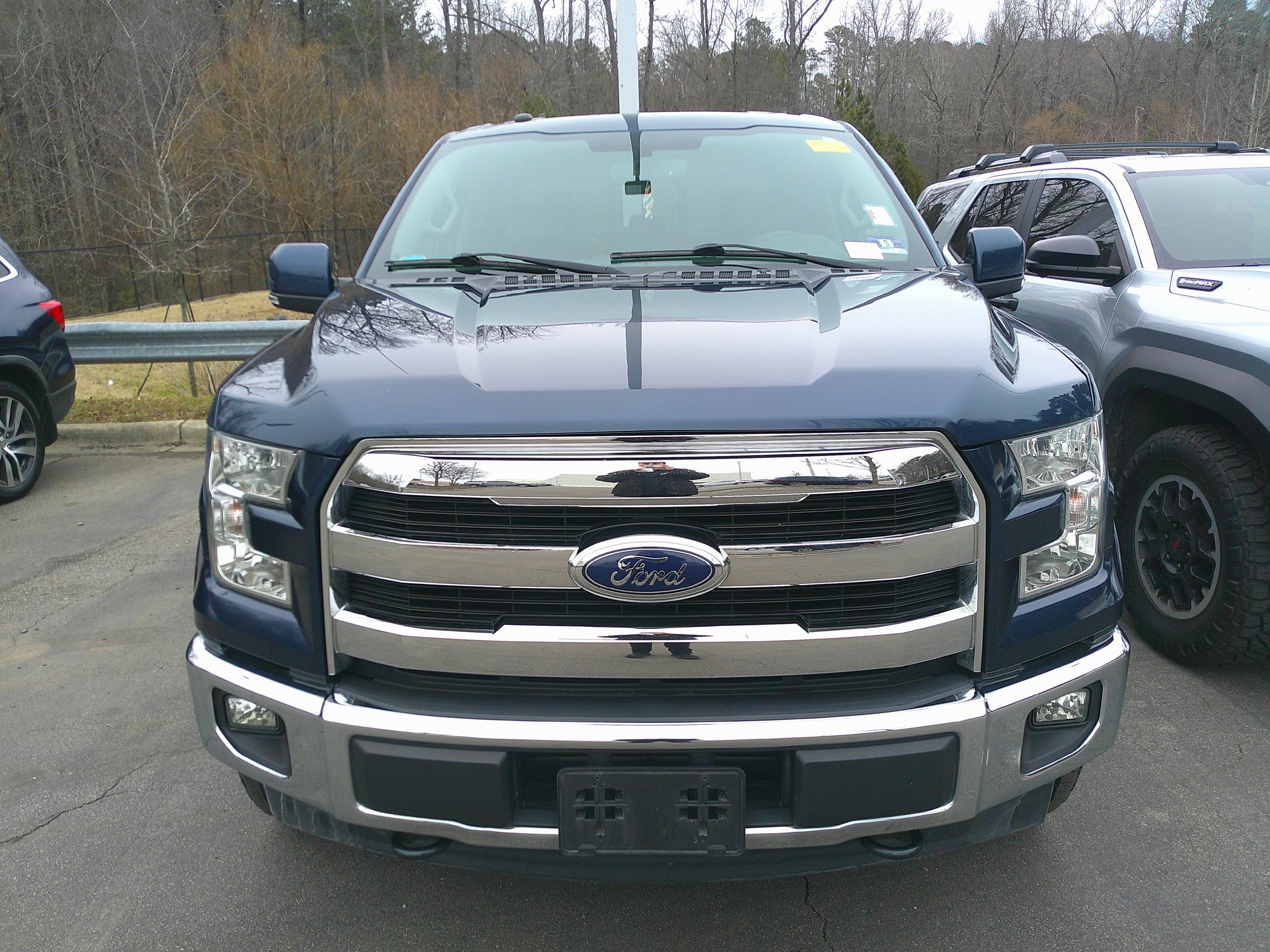 Used 2017 Ford F150 Lariat image 3