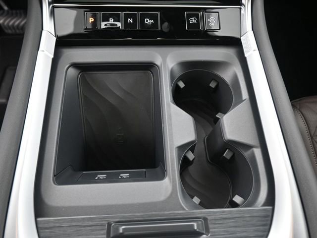 New 2026 Nissan Armada Platinum Reserve image 4