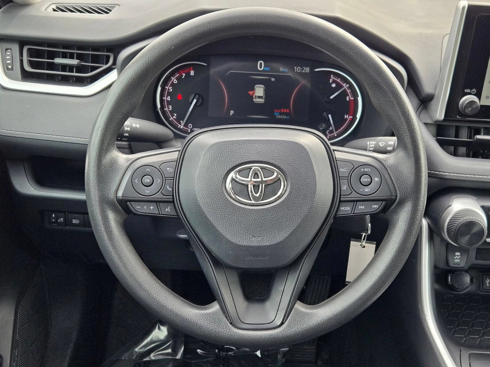 Used 2024 Toyota RAV4 LE AWD/4WD image 14