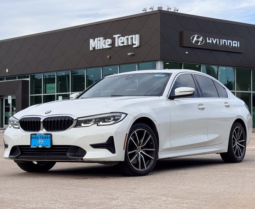 Used 2021 BMW 330i Sedan w/ Convenience Package RWD image 1