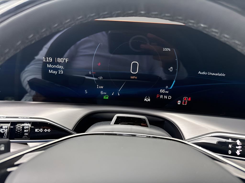 New 2026 Cadillac Vistiq Sport w/ LPO, Floor Liner Package image 26