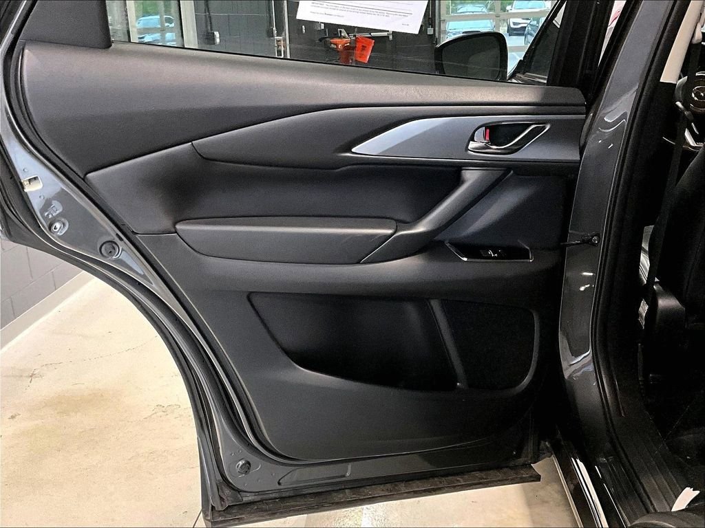 Used 2022 MAZDA CX-9 Touring AWD/4WD image 21
