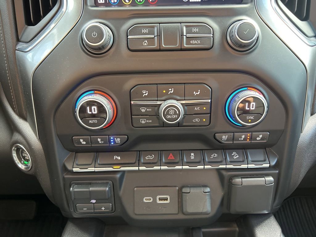 Used 2022 Chevrolet Silverado 1500 LTZ w/ LTZ Convenience Package II image 40