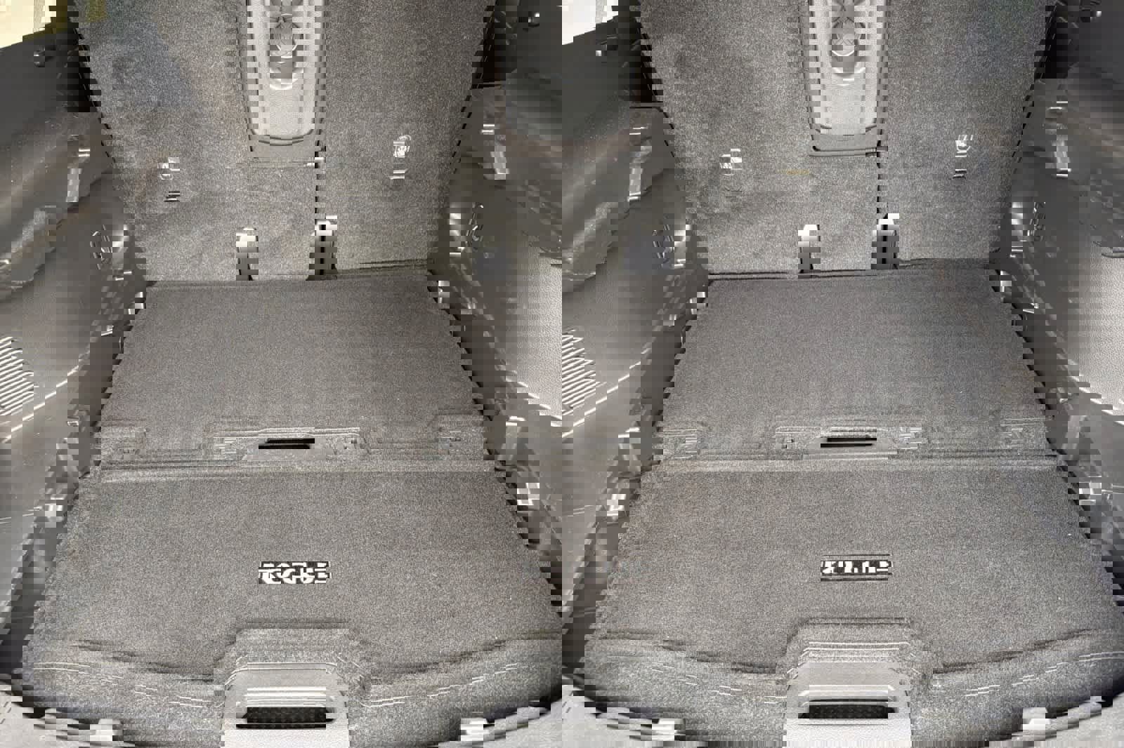 Used 2016 Nissan Rogue SV w/ SV Moonroof Package image 17