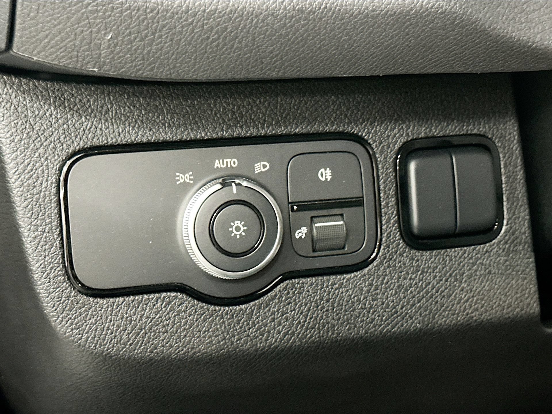 New 2025 Mercedes-Benz Sprinter 2500 image 11