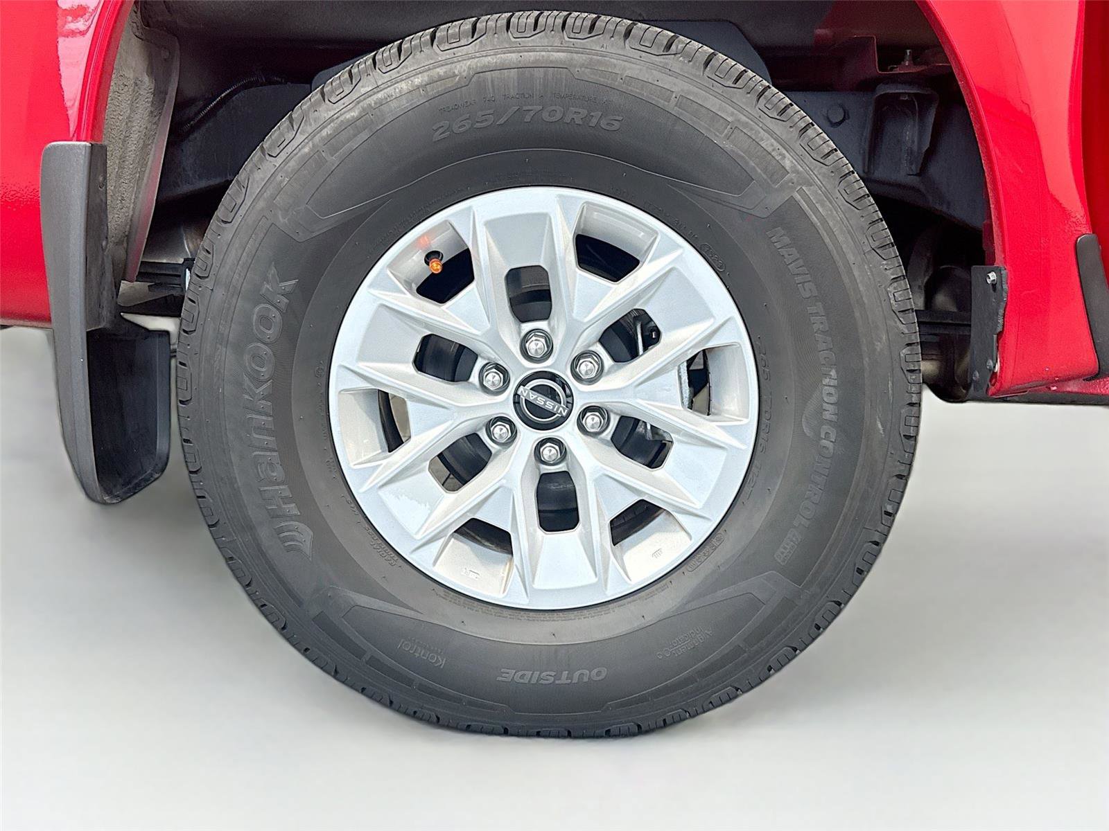 Used 2025 Nissan Frontier S image 29