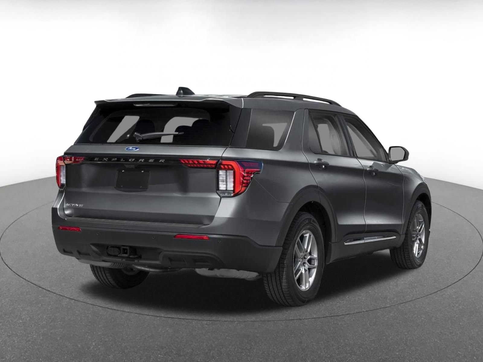 Used 2026 Ford Explorer Active AWD/4WD image 6