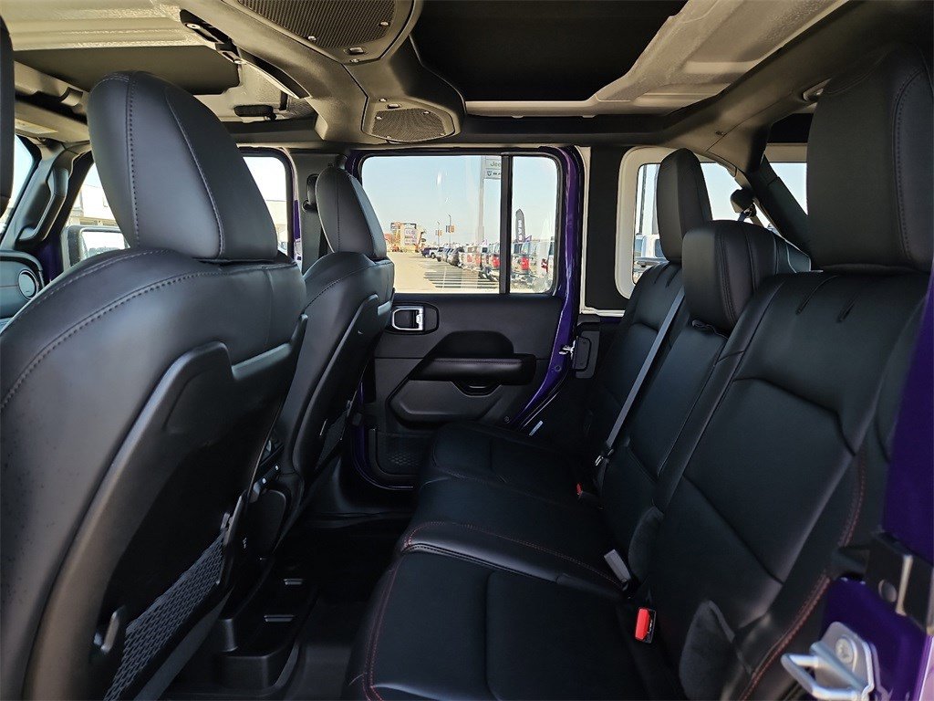 New 2026 Jeep Wrangler Unlimited Rubicon image 17