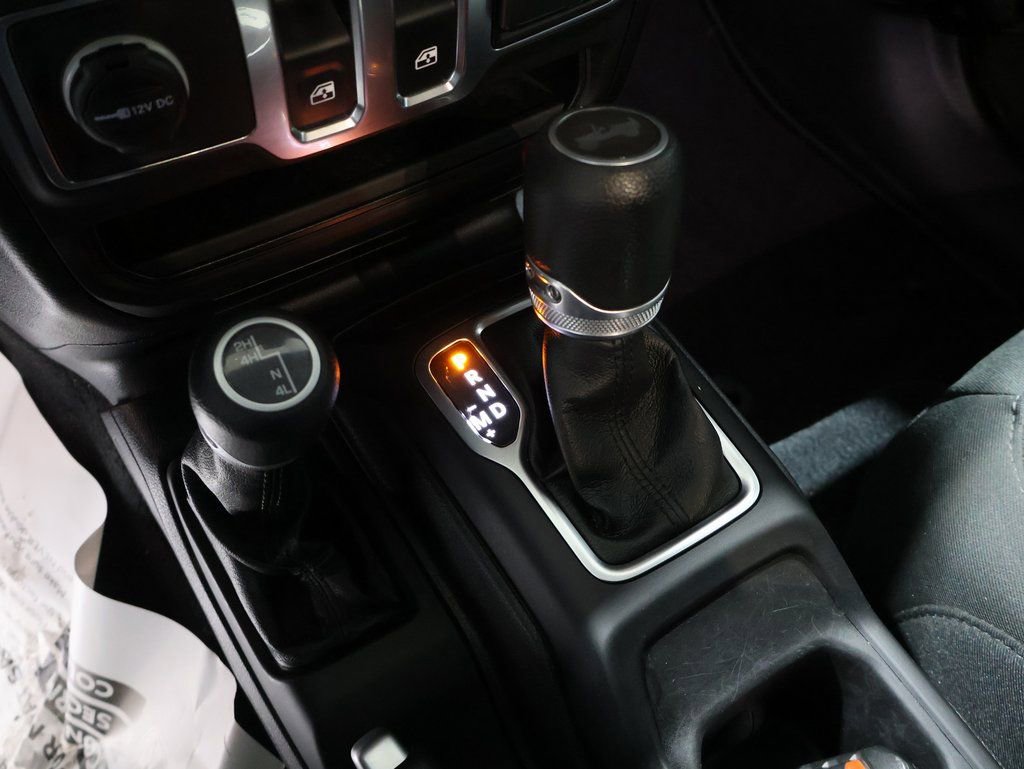 Certified 2021 Jeep Wrangler Sport S image 36