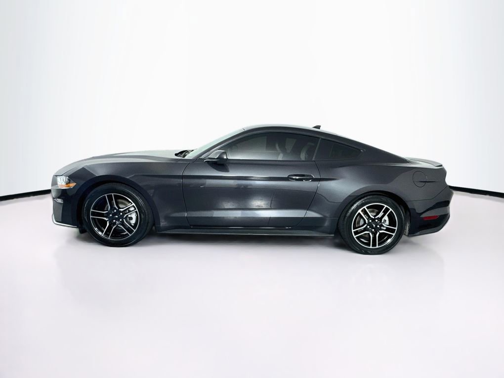 Used 2022 Ford Mustang Premium RWD image 6