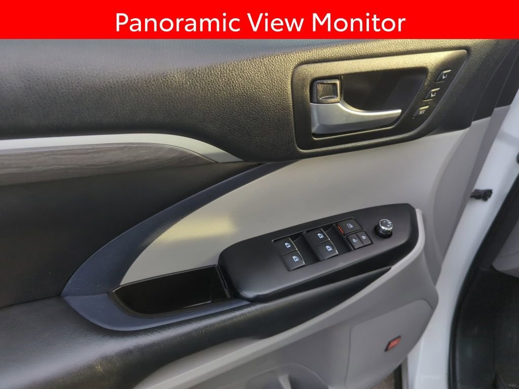 Used 2018 Toyota Highlander Limited Platinum image 8