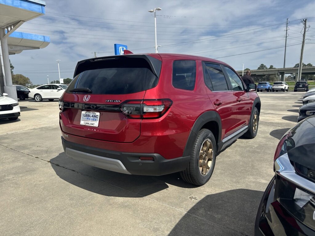 New 2024 Honda Pilot EX-L image 3