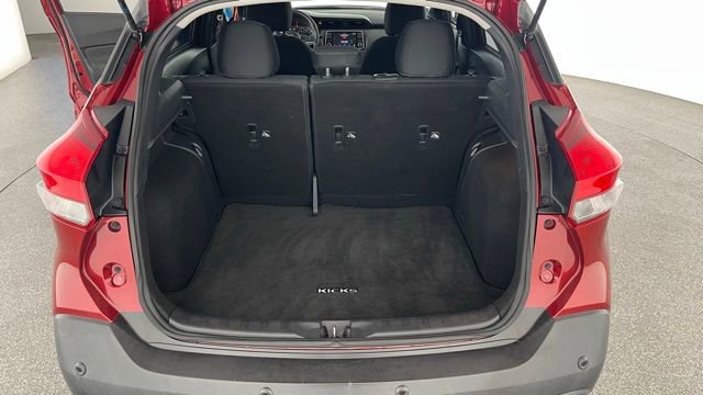 Used 2020 Nissan Kicks SV image 45