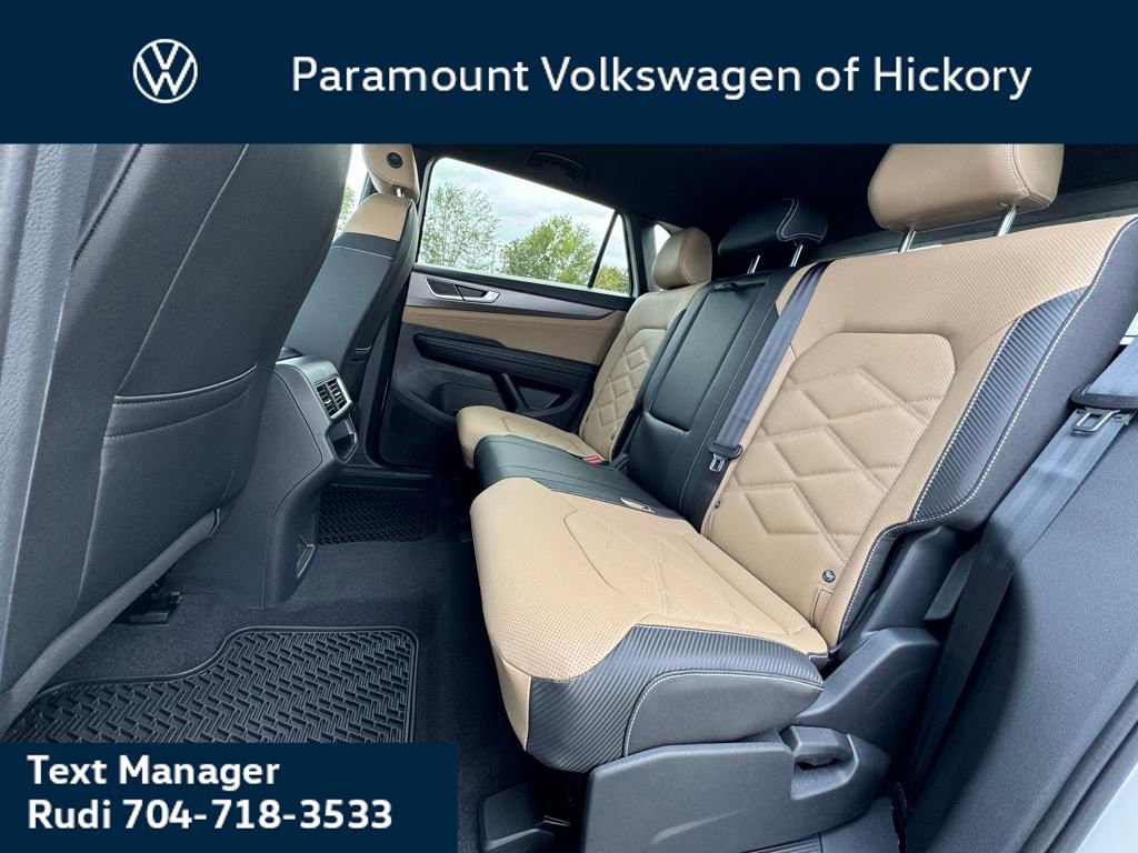 New 2026 Volkswagen Atlas Cross Sport SE image 15