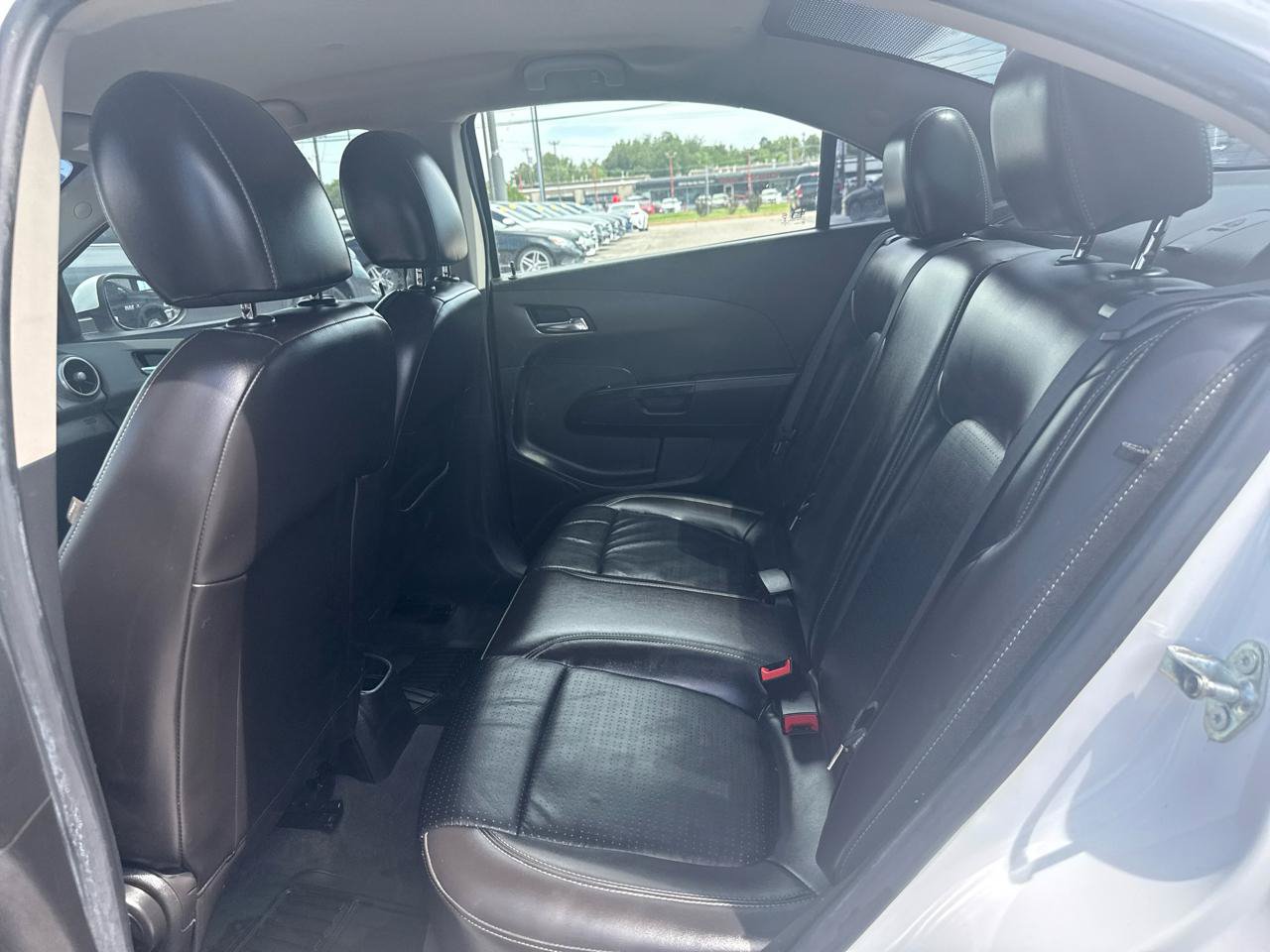 Used 2015 Chevrolet Sonic LTZ FWD image 13