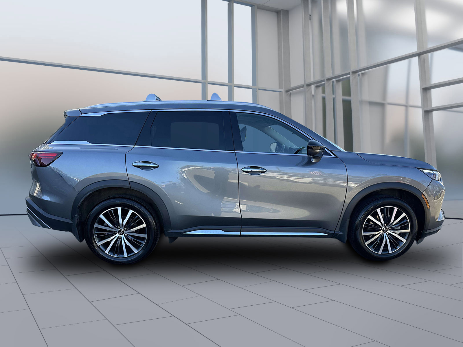 Used 2025 INFINITI QX60 Sensory w/ Vision Package image 4