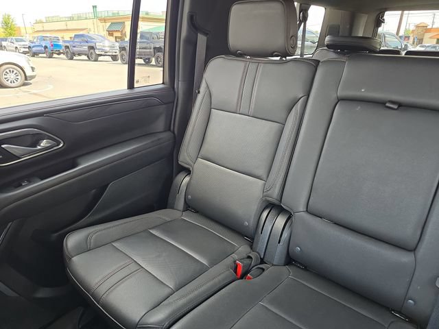 Certified 2023 Chevrolet Suburban RST w/ Sport Performance Package AWD/4WD image 12