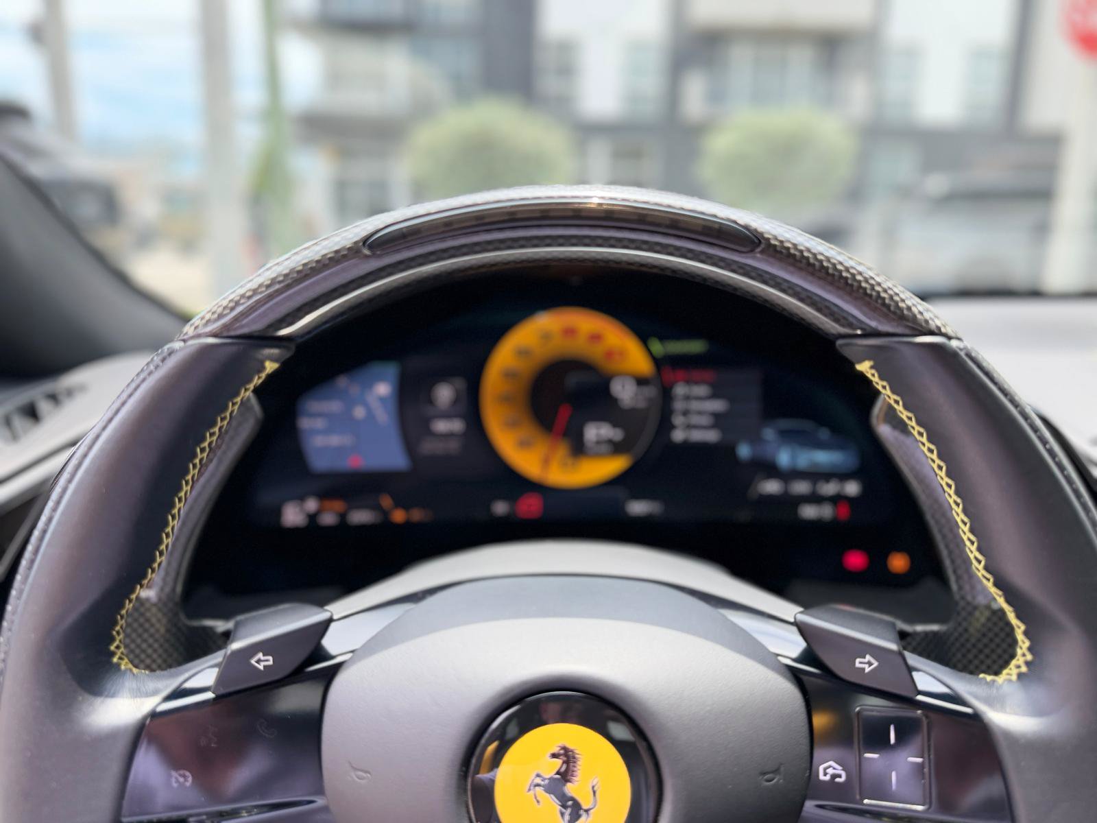Used 2022 Ferrari Roma RWD image 34