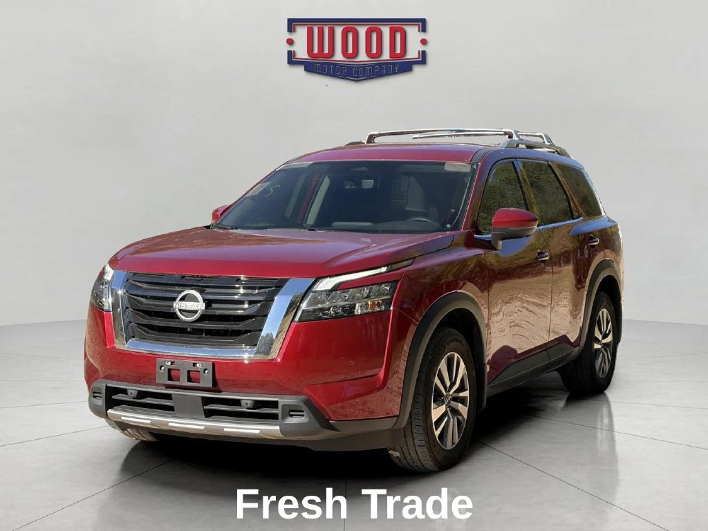Used 2024 Nissan Pathfinder SL AWD/4WD image 3