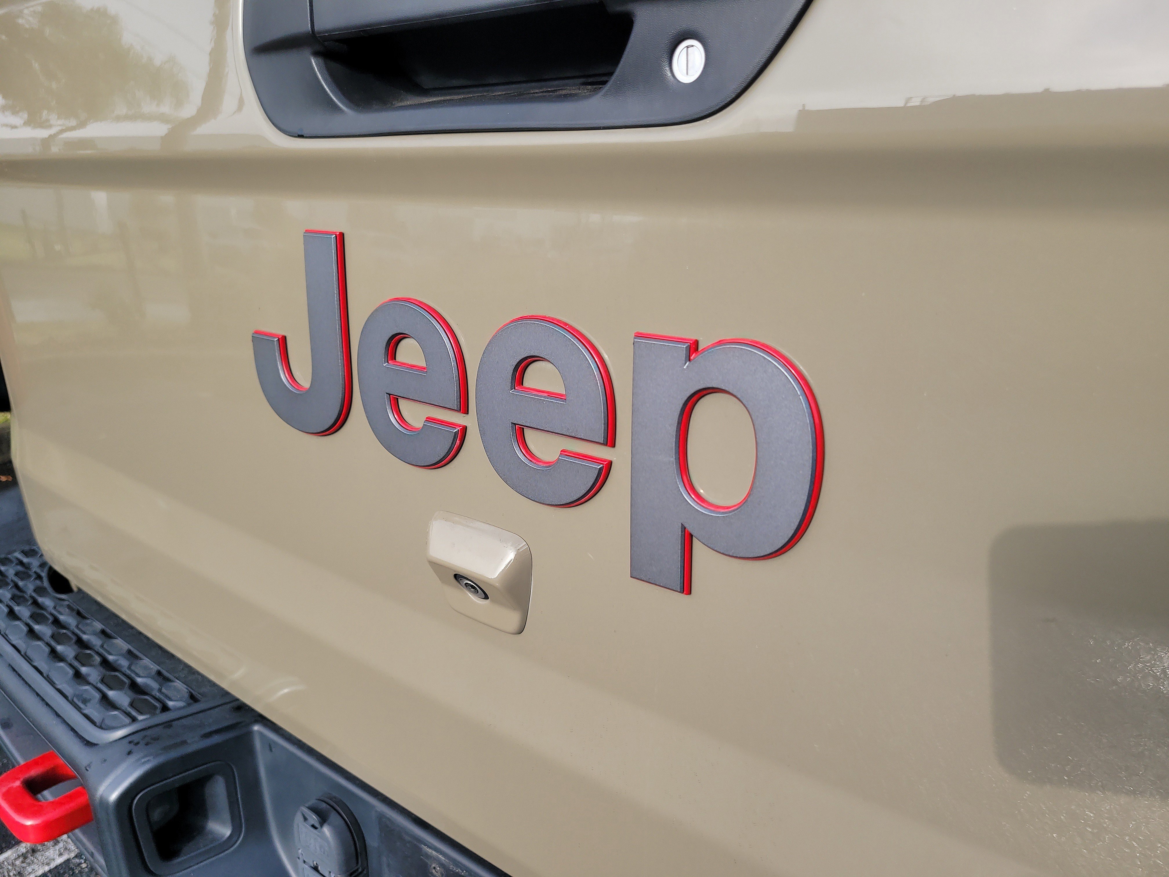 Used 2020 Jeep Gladiator Rubicon image 8