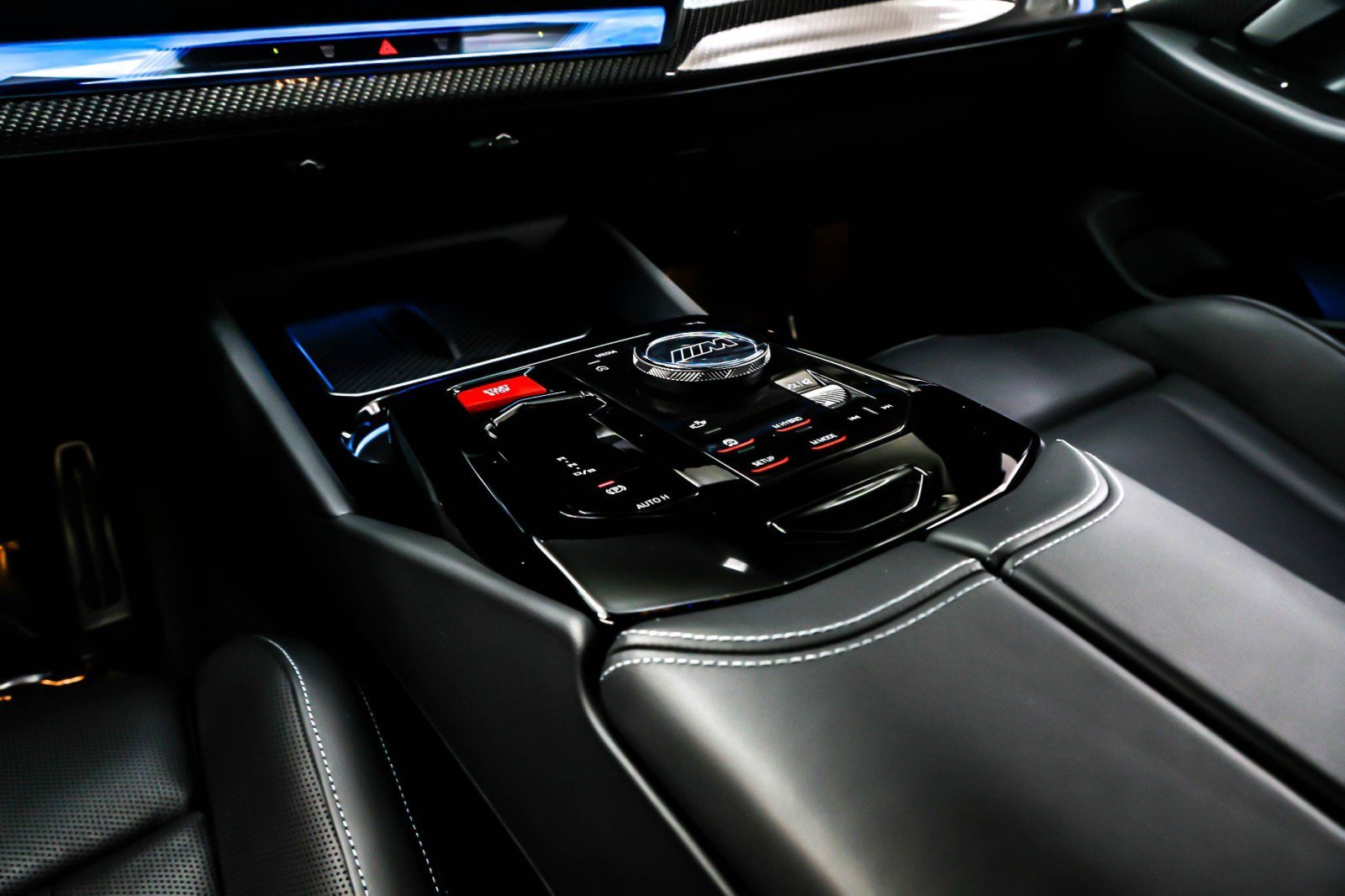 Used 2025 BMW M5 w/ Executive Package AWD/4WD image 6