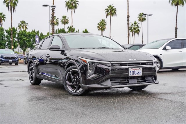 Certified 2025 Kia K4 EX image 2