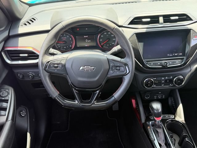 Used 2021 Chevrolet TrailBlazer RS w/ Sun and Liftgate Package FWD image 12
