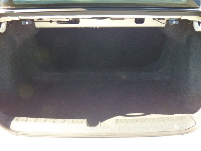 Used 2017 Honda Civic EX-L image 16